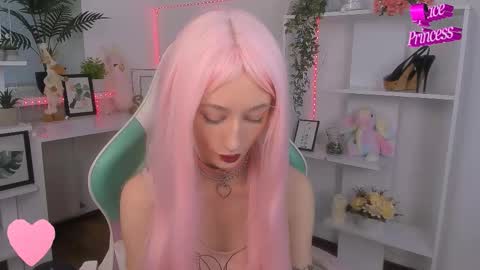 Katia  online show from 10.28.25