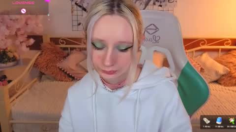 Katia  online show from 02.17.26