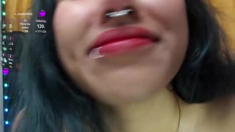 Snapshot of katiacuper chatting on 02.24.25 Katia Cuper online show from 02.24.25