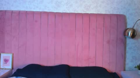 katiawilson  online show from 02.09.26