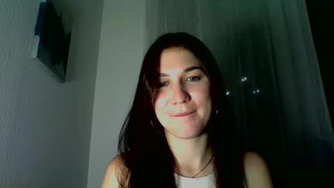 Snapshot of katie_foxi chatting on 09.15.25 katie_foxi online show from 09.15.25