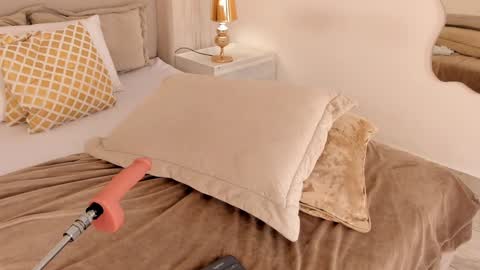 Katie online show from 01.29.25