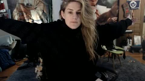 Snapshot of katiecutie_5 chatting on 02.11.26 Katie online show from 02.11.26