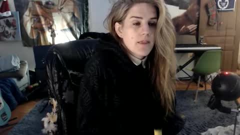 Snapshot of katiecutie_5 chatting on 02.25.26 Katie online show from 02.25.26