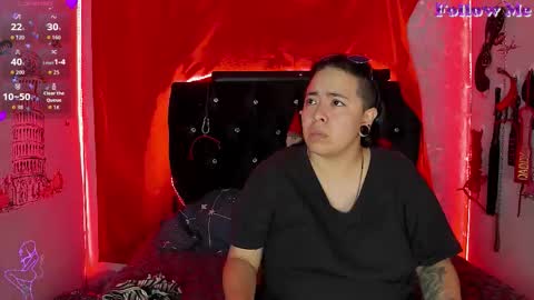 SHARON  KATIEE online show from 12.17.25