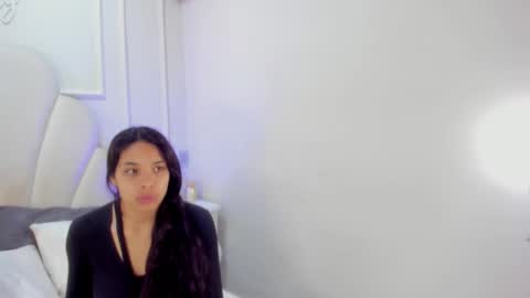 katiejonees online show from 01.09.26