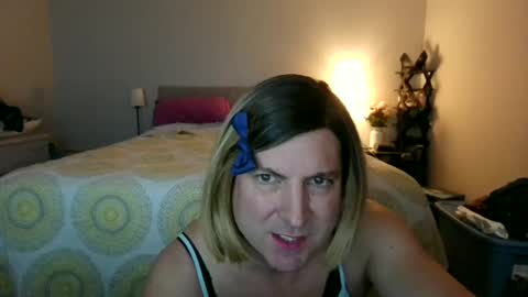 katieutopia online show from 11.11.25