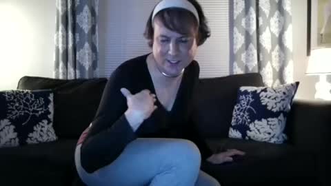 katieutopia online show from 02.10.26