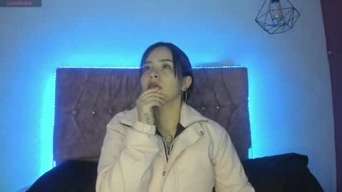 Snapshot of katiie_m chatting on 04.20.26 Katie online show from 04.20.26