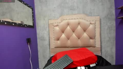 Snapshot of katiie_m chatting on 05.23.26 Katie online show from 05.23.26