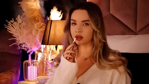 KatJolie online show from 10.05.25