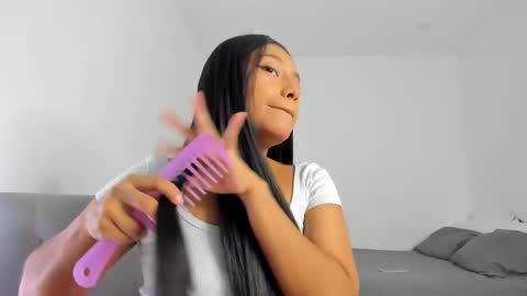 Follow me on instagram and twitter as correaktnees online show from 03.02.25