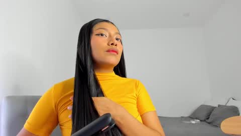 Follow me on instagram and twitter as correaktnees online show from 03.11.25