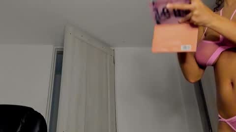 Kathrin online show from 11.26.25