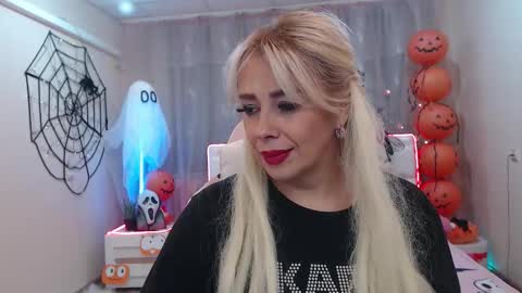 katrinacharm online show from 10.13.25