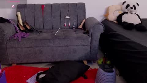 Katt  online show from 02.21.25