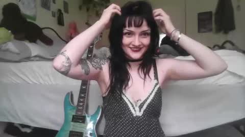 Snapshot of kattattacck chatting on 05.05.26 kattattacck online show from 05.05.26