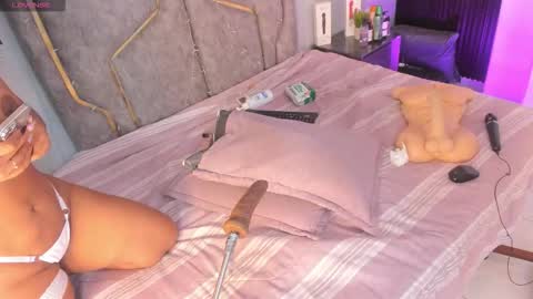 Katerine online show from 11.07.25