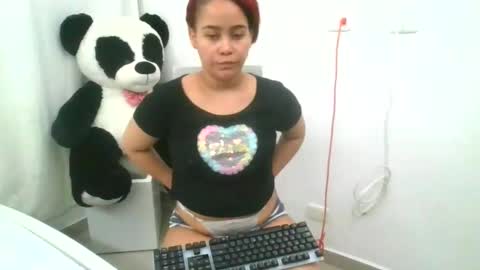 katticloos online show from 02.15.25