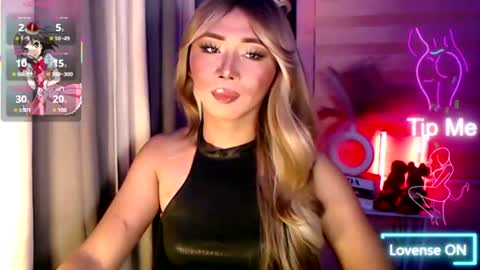 Snapshot of kattiecurrent chatting on 06.23.26 Saisy online show from 06.23.26