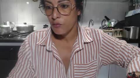 KattleyaGrey online show from 11.24.25