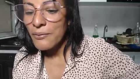 Snapshot of kattleyagray chatting on 06.25.26 KattleyaGrey online show from 06.25.26