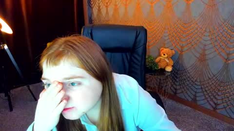 Snapshot of katty_rose8 chatting on 06.21.26 Katty online show from 06.21.26