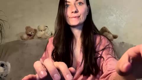 Snapshot of kattycarols chatting on 03.22.26 kattycarols online show from 03.22.26