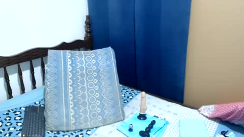 Snapshot of kattydirty144 chatting on 07.17.26 angel online show from 07.17.26