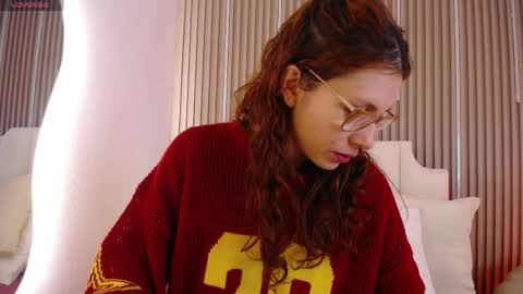 Snapshot of katy_van chatting on 04.19.26 Katy Van online show from 04.19.26