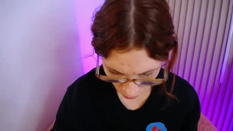 Snapshot of katy_van chatting on 05.21.26 Katy Van online show from 05.21.26