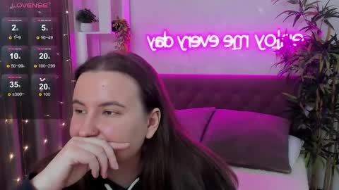 Kate online show from 05.18.26