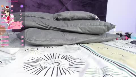 Snapshot of katybrowns chatting on 12.17.24 KATY online show from 12.17.24