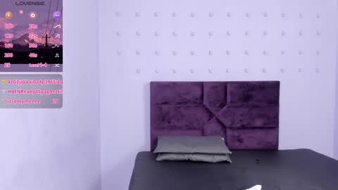 Snapshot of katybrowns chatting on 01.16.25 KATY online show from 01.16.25