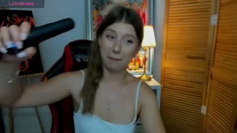 Snapshot of katymeaw chatting on 07.15.26 katymeaw online show from 07.15.26