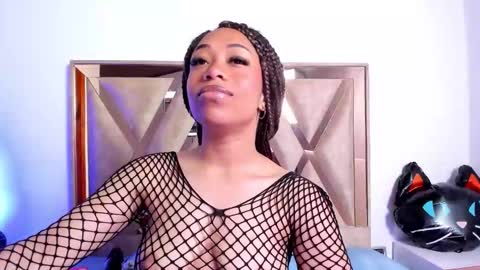 katyortiz online show from 10.29.25