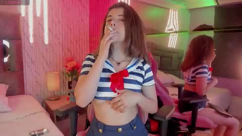 Snapshot of katyparisi chatting on 02.06.26 Katy Parisi online show from 02.06.26