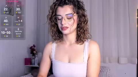 Snapshot of katyroussex_ chatting on 06.24.26 Katy online show from 06.24.26