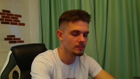 Snapshot of kavinakul chatting on 02.02.25 KavinAkul online show from 02.02.25