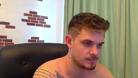 Snapshot of kavinakul chatting on 02.23.25 KavinAkul online show from 02.23.25