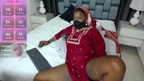 Snapshot of kavya_suri_ chatting on 02.12.26 Kavya online show from 02.12.26