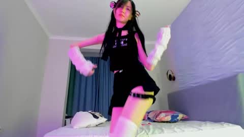 mai online show from 10.20.25