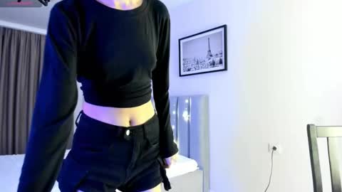 Snapshot of kawai_mai chatting on 03.19.26 mai online show from 03.19.26