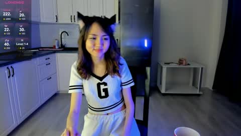 Snapshot of kawai_mai chatting on 04.29.26 mai online show from 04.29.26