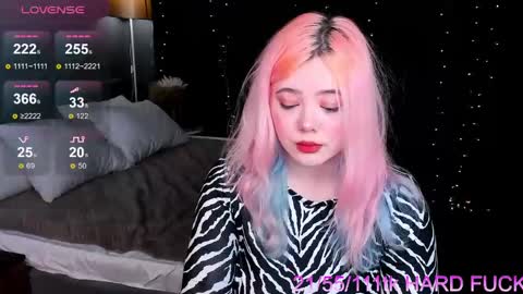 Yuki  online show from 03.10.25