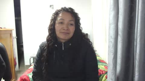  Khawit  online show from 01.17.26