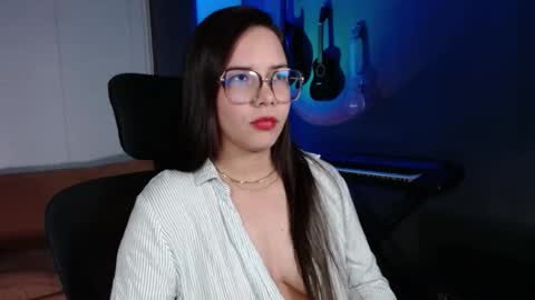 Kay online show from 12.02.25