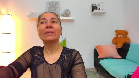 Kaya online show from 02.12.25