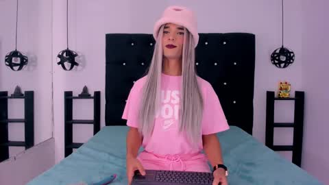 Cattleya stone online show from 01.15.25