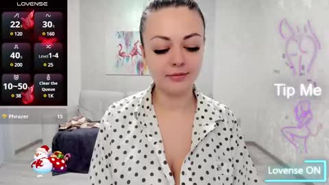 Snapshot of kayaskylar chatting on 03.05.25 Kaya online show from 03.05.25